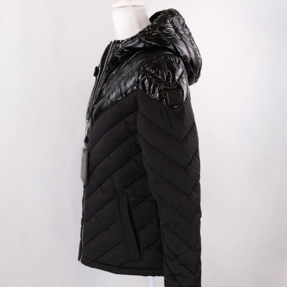 Moose Knuckles Monteau Exhibition Chevron Quilted Puffer Jacket, Black, Small - Picture 3 of 13